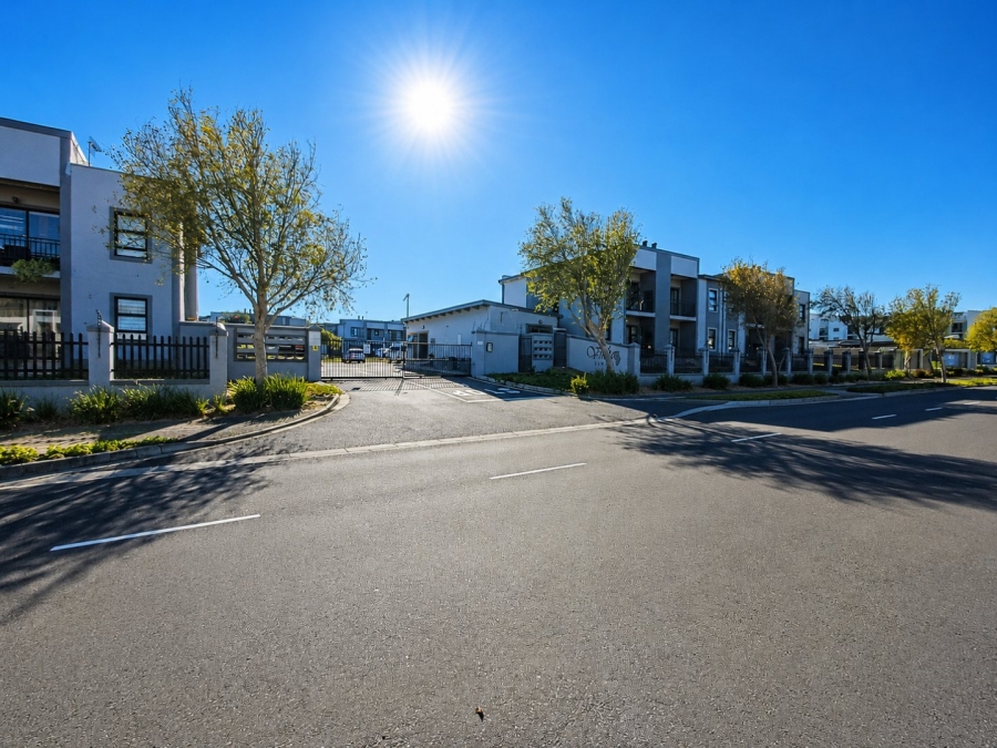 2 Bedroom Property for Sale in Burgundy Estate Western Cape